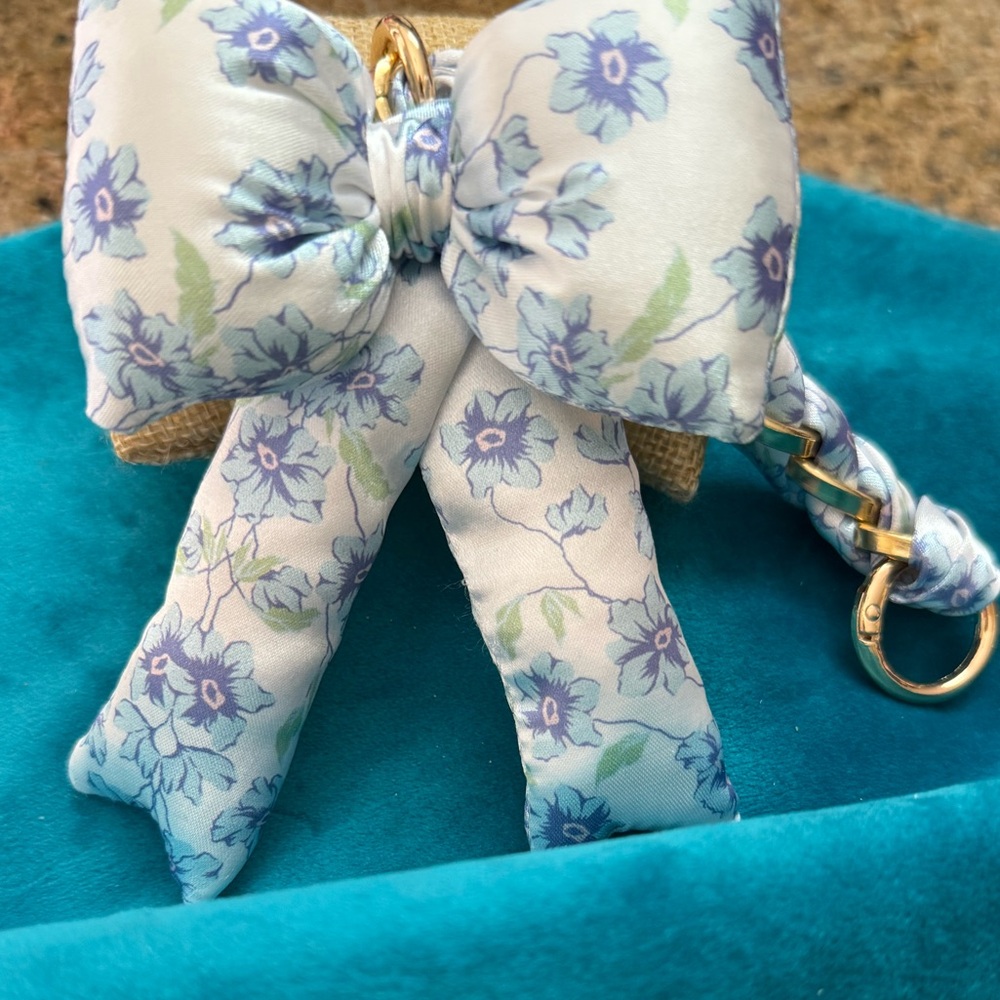 Blue White Floral Bow Women Bag Charm